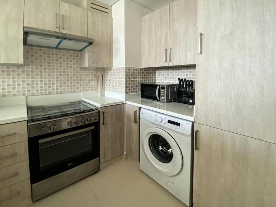 1 Bedroom 65M2, Infinity Pool, West Beach, Noise Insulation Dubaj Exteriér fotografie